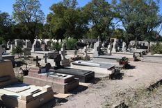 El hecho fue en el cementerio de Capital Foto: ALF PONCE MERCADO / MDZ El hecho fue en el cementerio de Capital Foto: ALF PONCE MERCADO / MDZ