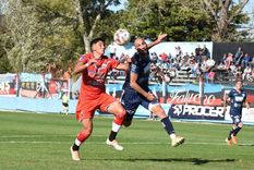 Independiente Rivadavia empató 1 a 1 con Brown de Adrogué y suma 15 puntos en la Primera Nacional. Independiente Rivadavia empató 1 a 1 con Brown de Adrogué y suma 15 puntos en la Primera Nacional.