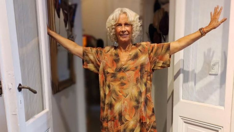 La artista afronta con todo esta nueva etapa. Foto: Instagram: @mariavalenzuelaok