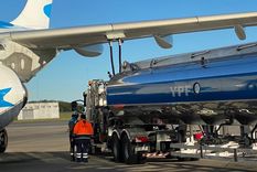 La Secretaría de Trabajo dicta la Conciliación Obligatoria en el conflicto de petroleros. Foto: YPF La Secretaría de Trabajo dicta la Conciliación Obligatoria en el conflicto de petroleros. Foto: YPF