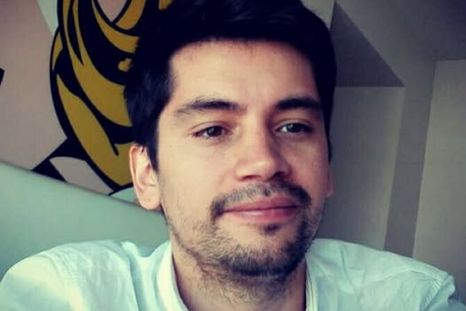 El sospechoso por el crimen de Pablo Mieres, el docente hallado asesinado en su casa de La Plata, se abstuvo de declarar. El sospechoso por el crimen de Pablo Mieres, el docente hallado asesinado en su casa de La Plata, se abstuvo de declarar.