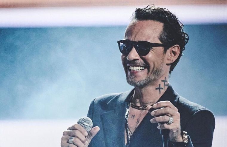 Foto: https://www.latimes.com/espanol/entretenimiento/articulo/2021-04-17/que-paso-con-el-concierto-virtual-de-marc-anthony-que-nunca-se-pudo-ver