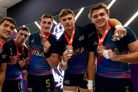 Los Pumas 7s se colgaron otra medalla, esta vez en el Seven de Valladolid. Los Pumas 7s se colgaron otra medalla, esta vez en el Seven de Valladolid.