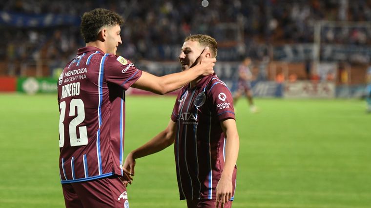 Ábrego y Santino. Foto: Santiago Tagua/MDZ