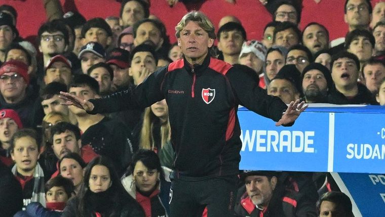 Heinze, DT de Newells. Foto: Télam