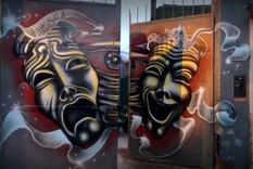 El ingreso a la sala teatral donde se tejen maravillas. Foto: Gentileza Juan Comotti.