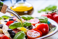 Investigadores venezolanos descrubrieron un aceite vegetal rico en omega-3 con propiedades beneficiosas y que nos permite tener una cocina más saludable. Foto: Shutterstock