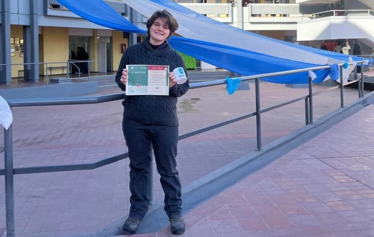 La estudiante mendocina representará al país en la instancia final del concurso.