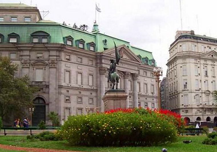 Más préstamos para el Gobierno. Foto: web