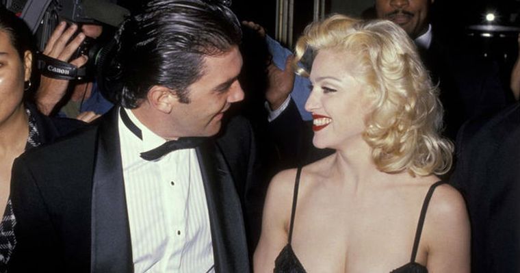 Foto: https://www.instyle.es/news/cuando-madonna-antonio-banderas-y-melanie-griffith-fueron-triangulo-amoroso_43273