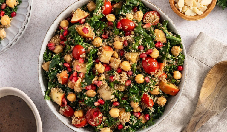 Aunque la receta es vegetariana, aporta proteínas completas gracias a la quinoa. Aunque la receta es vegetariana, aporta proteínas completas gracias a la quinoa.