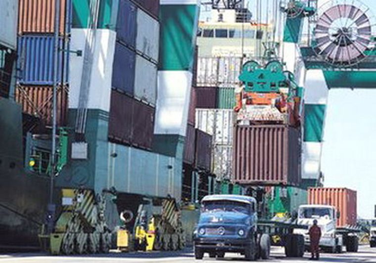 El puerto también es el lugar de las pequeñas y medianas empresas Foto: Web