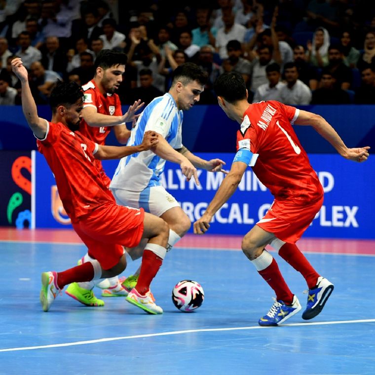 Argentina lidera en la zona C. Foto: AFA