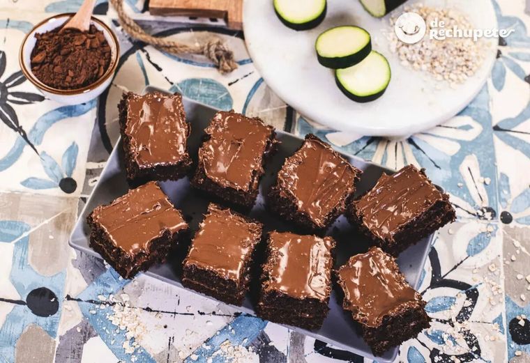 Sin dudas, este bizcocho de calabacín y chocolate sin azúcar, se ganará tu corazón