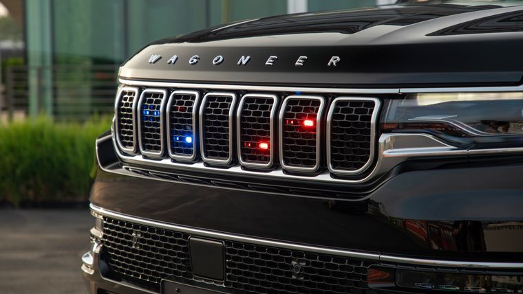 Todo sobre el Jeep Wagoneer COV 2025: el SUV táctico para Estados Unidos