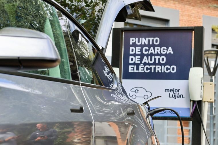 Aumentan las ventas de autos eléctricos