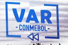 Los cambios en el VAR que planea la Conmebol para la Libertadores y Sudamericana 2023. Los cambios en el VAR que planea la Conmebol para la Libertadores y Sudamericana 2023.