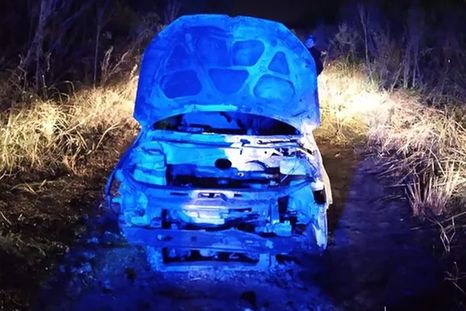 El auto fue hallado en la madrugada de este martes Foto: La Capital