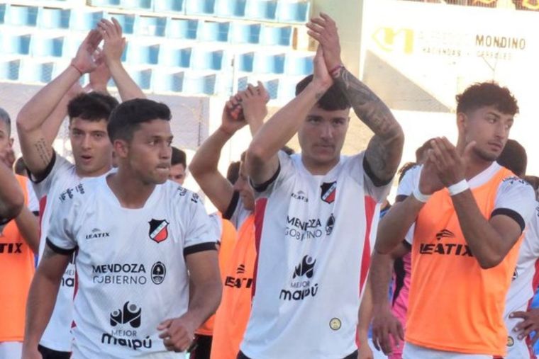 Maipú volvió a sumar de a tres como visitante después de mucho tiempo y se ilusiona.