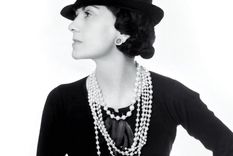 Coco Chanel pasó a la historia como una de las mujeres más fuertes e independientes que haya existido Foto: IMG