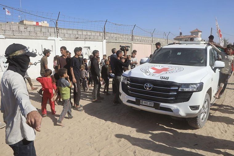 Israel ha criticado los esfuerzos de Hamás como insuficientes a la hora de encontrar los cuerpos de los rehenes.