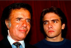 Carlos Saúl Menem junto a su hijo Carlitos.