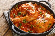 Pollo a la portuguesa Una receta simple y en pocos pasos de pollo a la portuguesa Foto: Shutterstock
