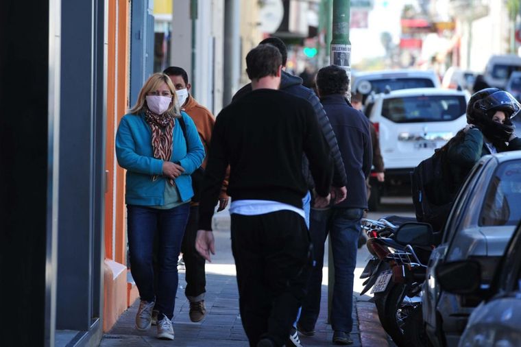 Cuatro provincias decidieron endurecer la cuarentena por la aparición de nuevos casos