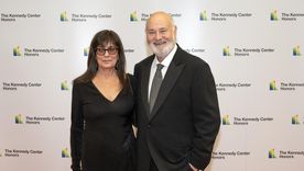 Rob Reiner junto a su esposa. Ambos fueron asesinados. Rob Reiner junto a su esposa. Ambos fueron asesinados.