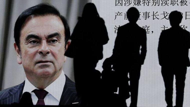 Ghosn fue acusado de graves delitos financieros en Japón. Foto: KIMIMASA MAYAMA/GETTY IMAGES