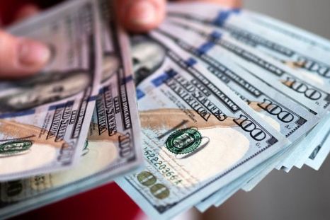 Hacia mitad de semana, el dólar comenzó a estabilizarse. Hacia mitad de semana, el dólar comenzó a estabilizarse.