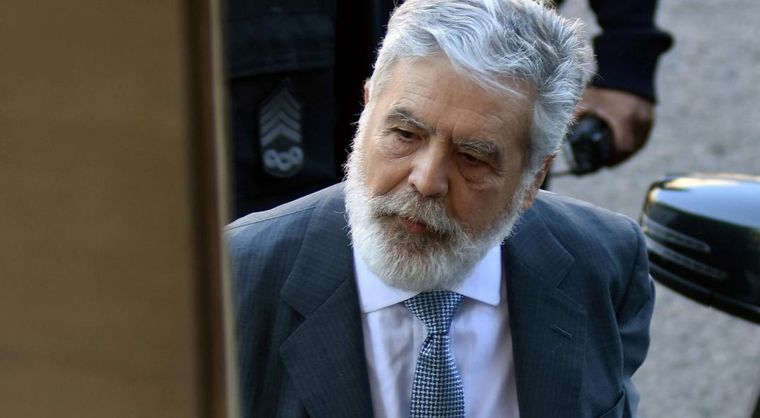 De Vido cumple su pena en prisión domiciliaria.