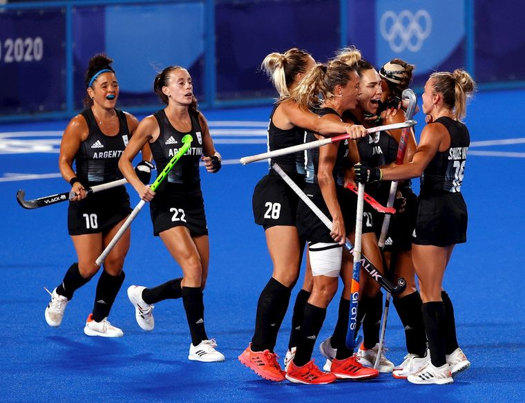 Las Leonas disputarán la final ante Países Bajos el viernes desde las 7 horas. Foto: EFE