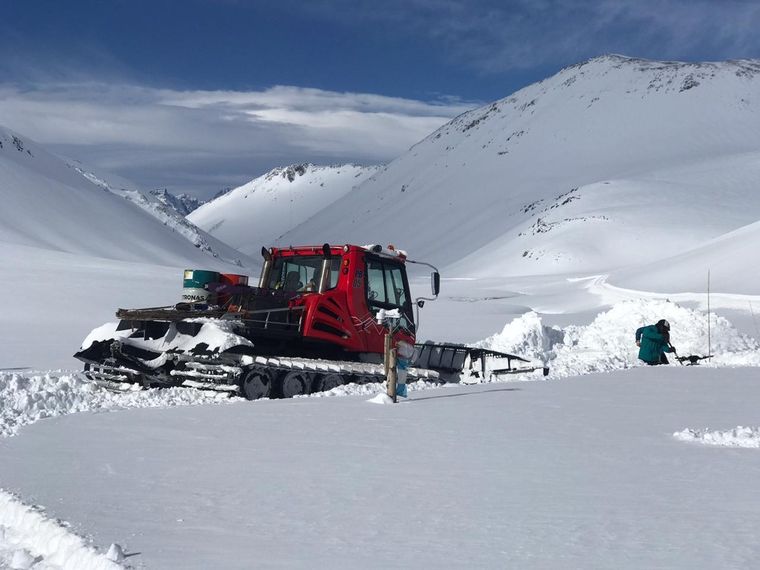 “El Azufre” es una tierra deseada y escenario de tensiones por el proyecto de desarrollo de un centro de esquí.