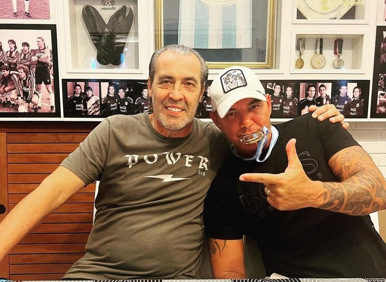 Cachito, el barrabrava de Inter Miami, junto al Checho Batista Foto: Instagram/@cachito_miami_beach