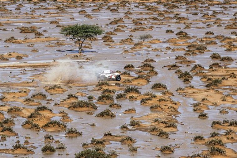 El Dakar no detiene su marcha por Arabia. Foto: @dakar