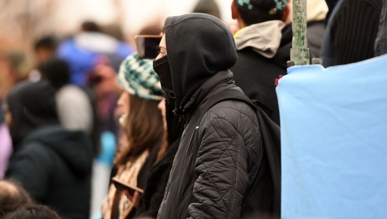 Se vino el frío con todo Foto: Santiago Tagua/MDZ