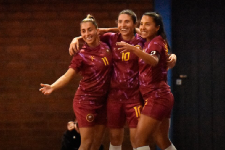 Mendoza goleó en su debut en el Argentino de Selecciones de futsal.