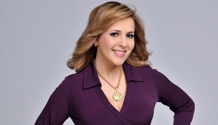 Ana María Canseco se quitó los implantes mamarios.