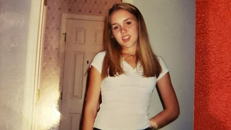 Kara Chamberlain tenía 15 años cuando fue secuestrada y violada por un asesino en serie. Foto: KARA CHAMBERLAIN