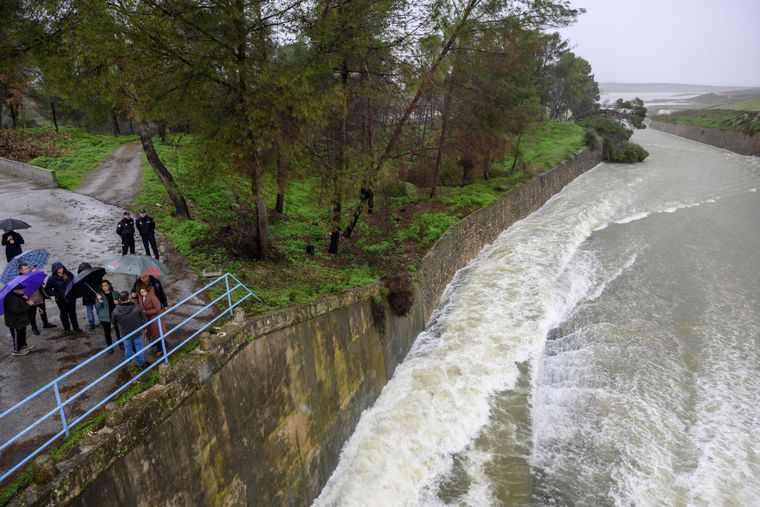 La borrasca Leonardo desestabilizó el nivel de muchos ríos del país.