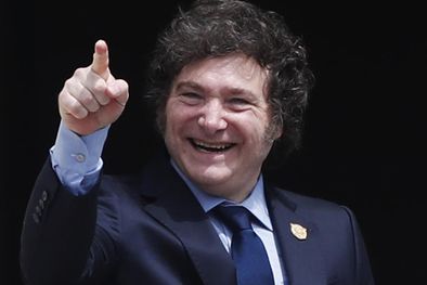 MDZol | La ley N° 20.843 señala que el séptimo hijo que aspire al padrinazgo presidencial debe ser del mismo sexo que todos sus hermanos más grandes, sean mujeres o varones. Foto: EFE