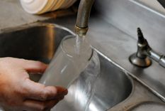 La producción de los Establecimientos Potabilizadores Luján I y II, Benegas y Alto Godoy continúan con las reservas bajas Foto: ALF PONCE MERCADO / MDZ