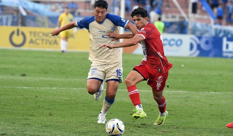 Duelo picante en el Gambarte entre Godoy Cruz y Maipú.&nbsp;
