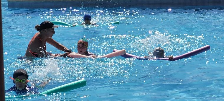 Las escuelas de verano ya publican sus precios. Foto: Facebook Regatas