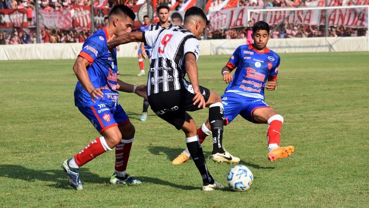 Ferreyra fue el responsable de la victoria del Lobo mendocino. Foto: @GimnasiaMendoza