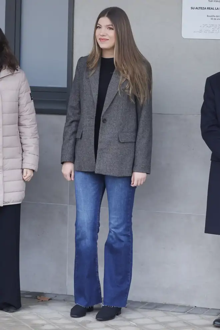 La infanta Sofía apostó por la sencillez. La infanta Sofía apostó por la sencillez.