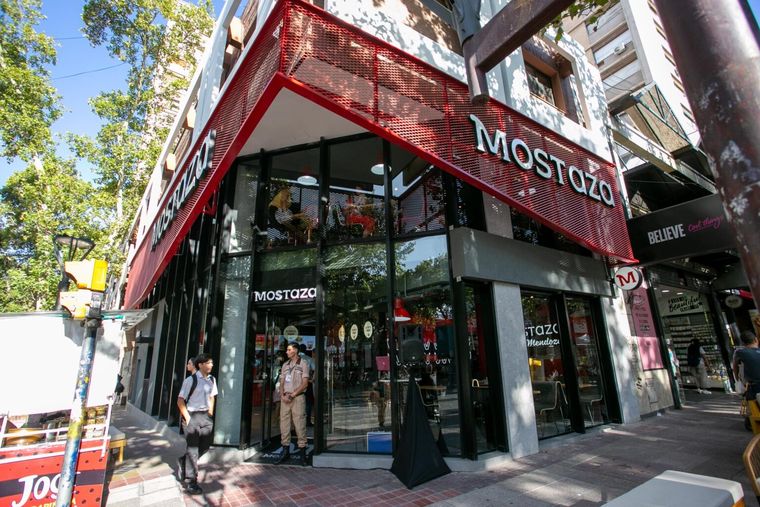 La Ciudad ha sumado casi un millar de comercios de diferentes rubros. Foto: Municipalidad de Capital