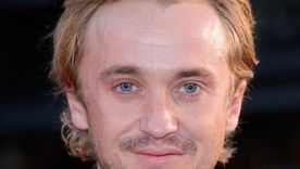 Foto: https://www.refinery29.com/en-us/2017/06/159048/tom-felton-singing-prague-draco-malfoy