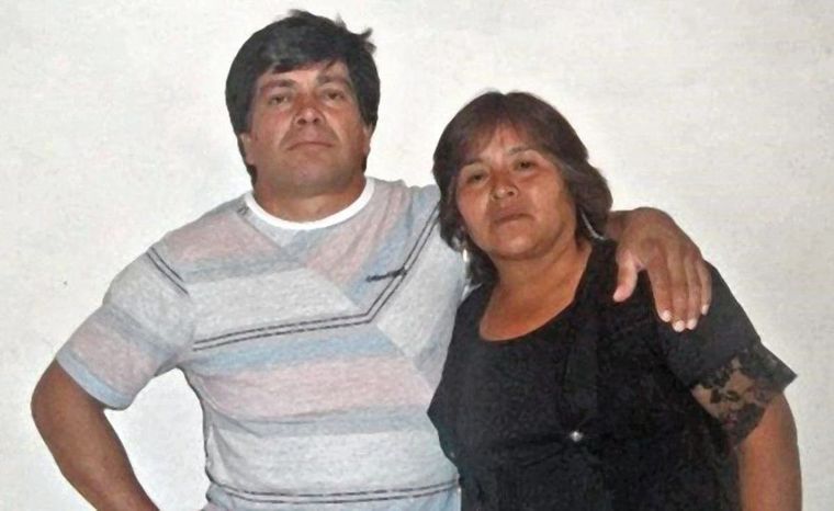 El hombre mató a su ex en un hotel alojamiento y huyó